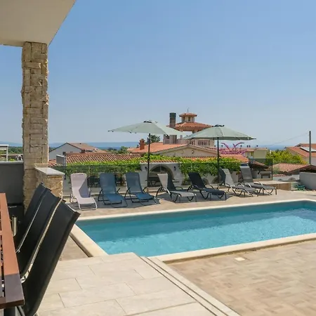 Holiday home In With Outdoor Swimming Pool *